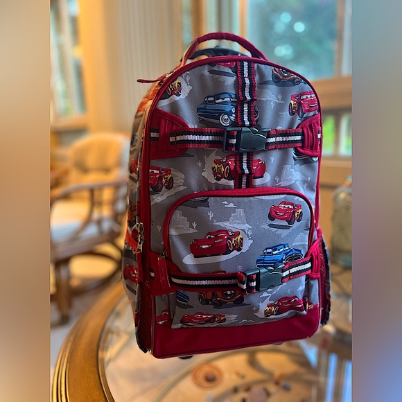 🎁 POTTERY BARN KIDS 🎁- Red and Gray Cars Backpack-with straps and wheels - Picture 1 of 11